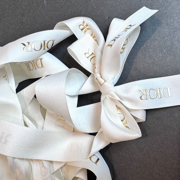 Dior White & Navy Satin Branded Ribbons - Picture 4 of 5
